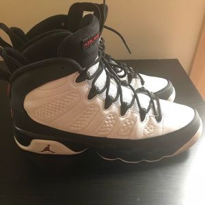 Jordan 9 retro OG, 6.5Y Kids / fits 7.5-8 women